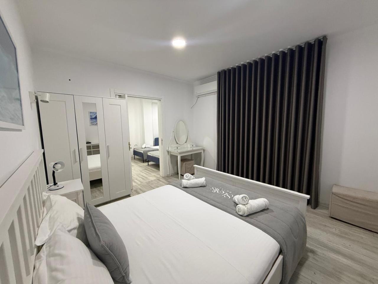 Hotel Stolis Himarë Dış mekan fotoğraf