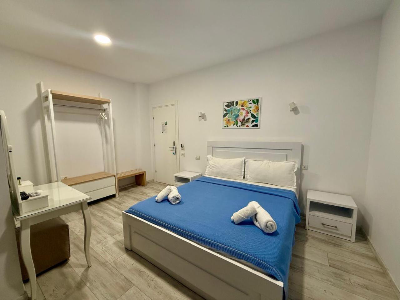Hotel Stolis Himarë Dış mekan fotoğraf